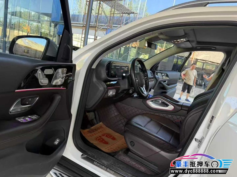 20年奔驰GLE轿车抵押车出售