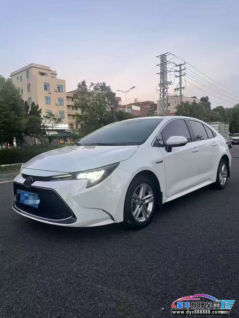 22年丰田雷凌轿车抵押车出售