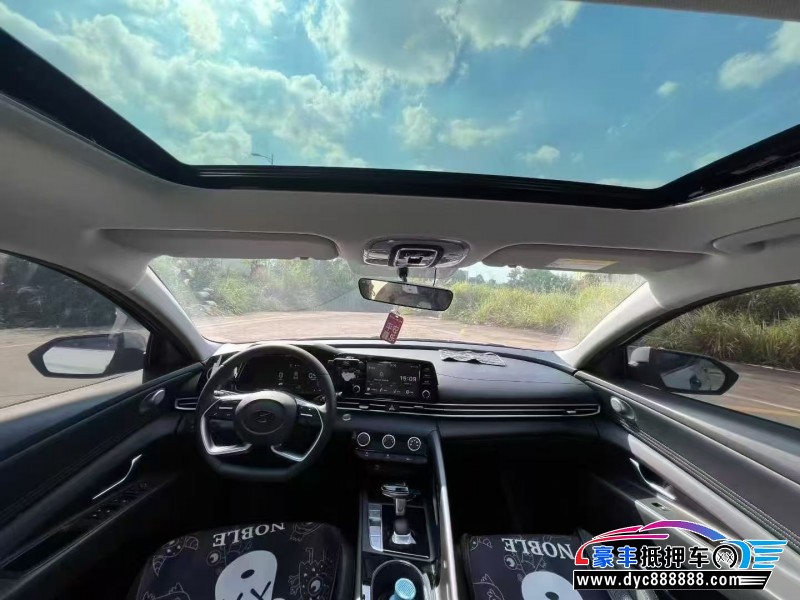 24年现代伊兰特轿车抵押车出售