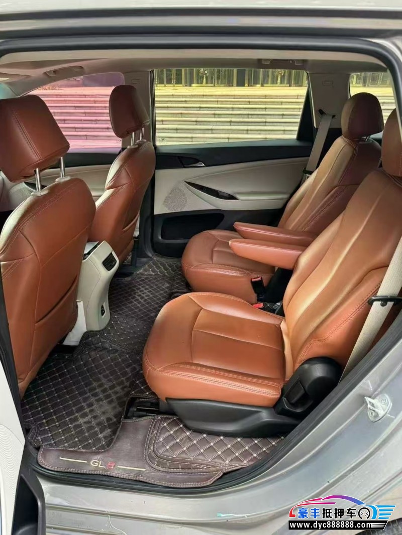 19年别克别克GL6轿车抵押车出售