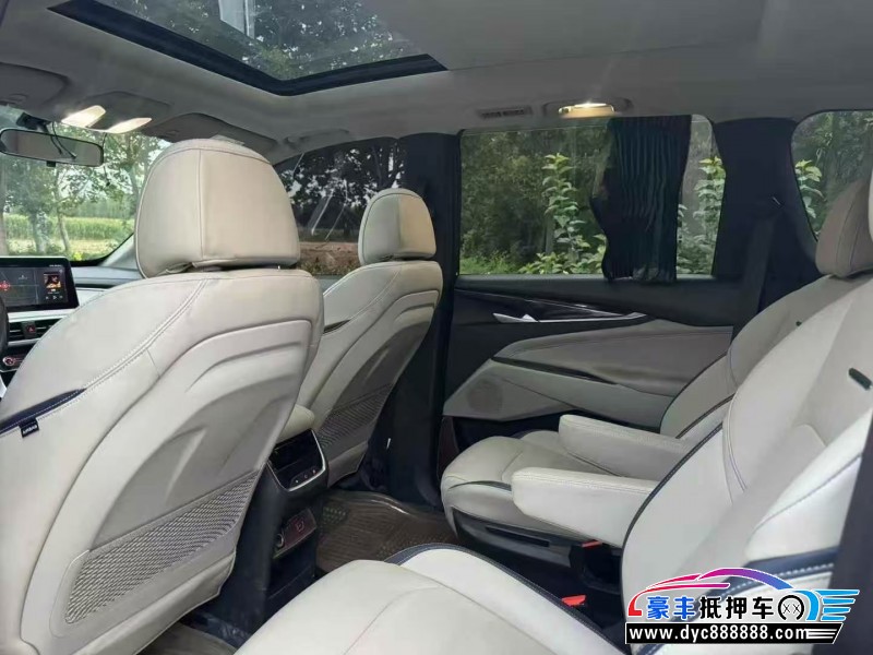 20年上汽大通G50轿车抵押车出售