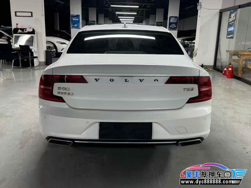 20年沃尔沃S90轿车抵押车出售