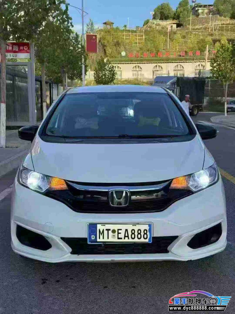 19年本田飞度轿车抵押车出售