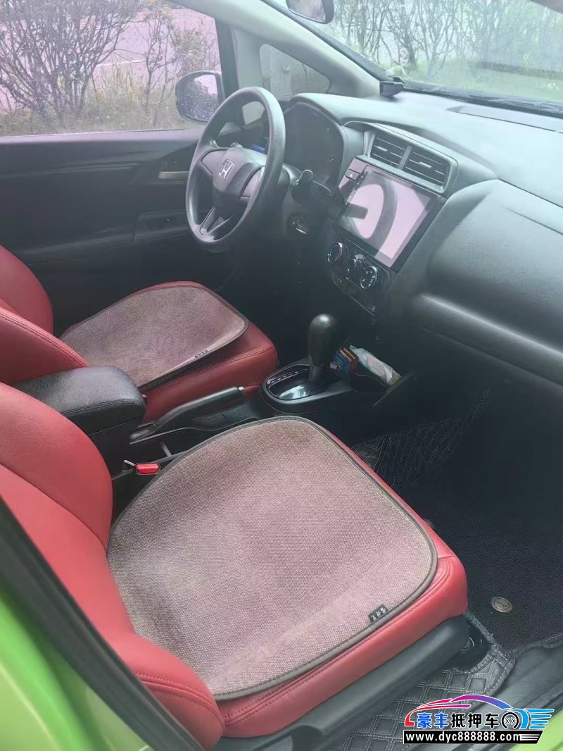 18年本田飞度轿车抵押车出售