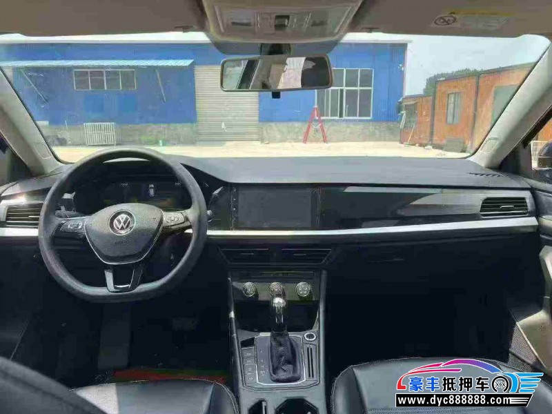 22年大众朗逸轿车抵押车出售