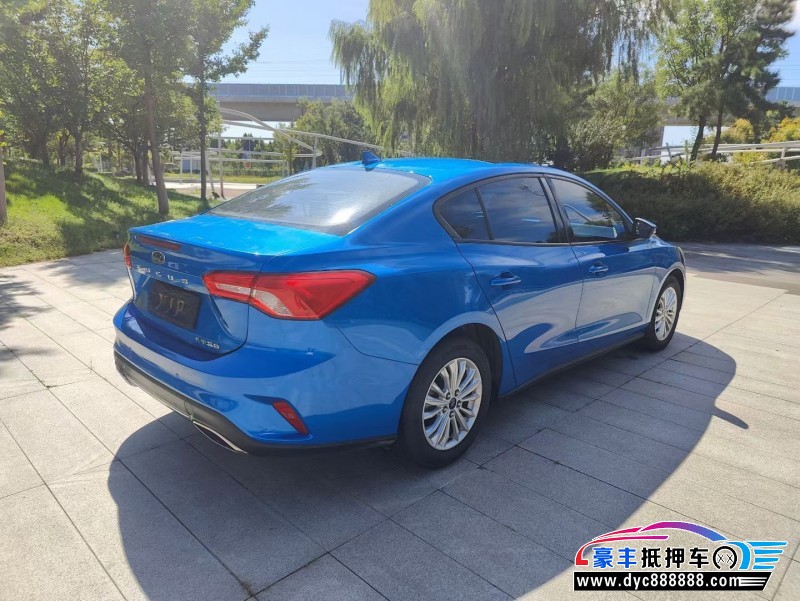 22年福特福克斯轿车抵押车出售