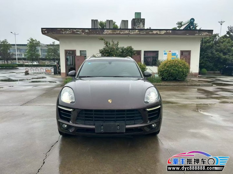 16年保时捷Macan迈凯轿车抵押车出售