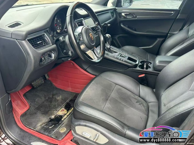 16年保时捷Macan迈凯轿车抵押车出售