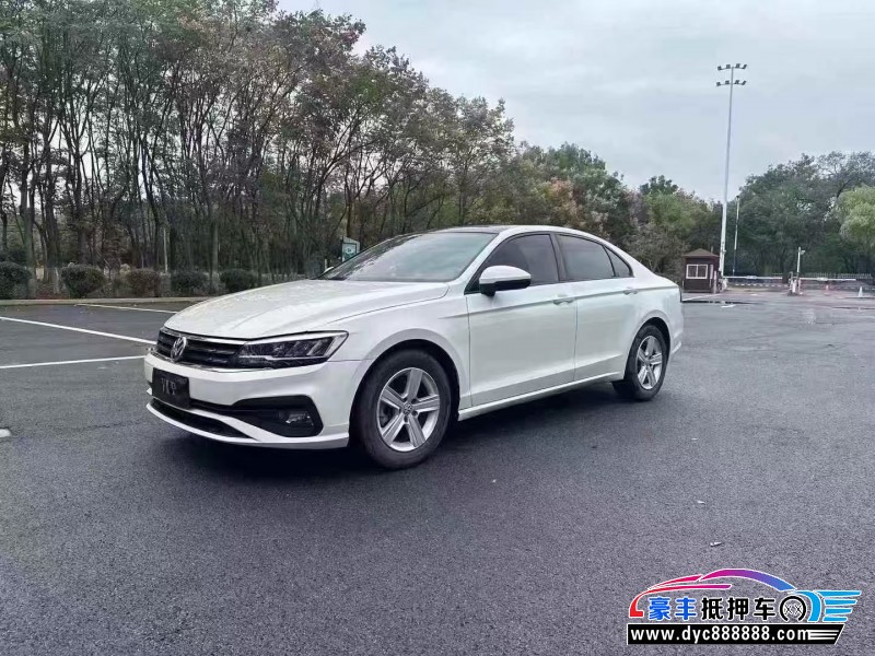 23年大众凌渡轿车抵押车出售