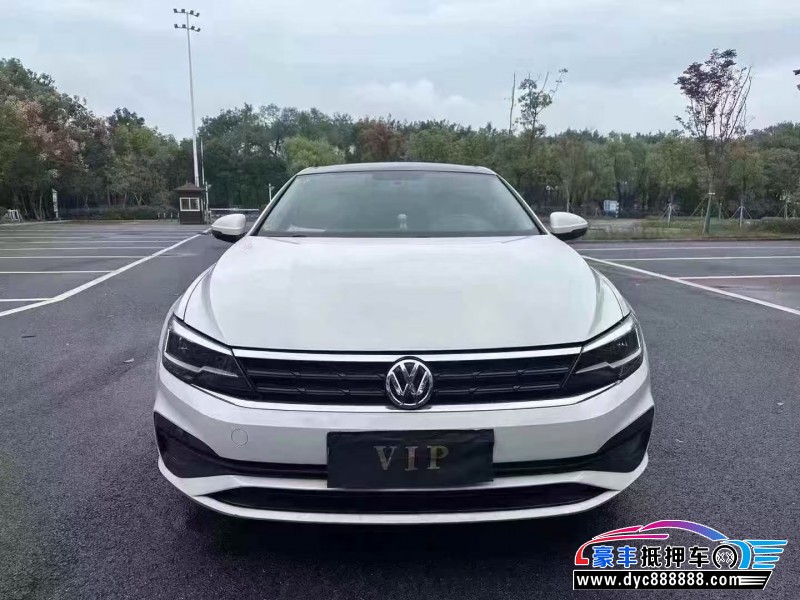 23年大众凌渡轿车抵押车出售