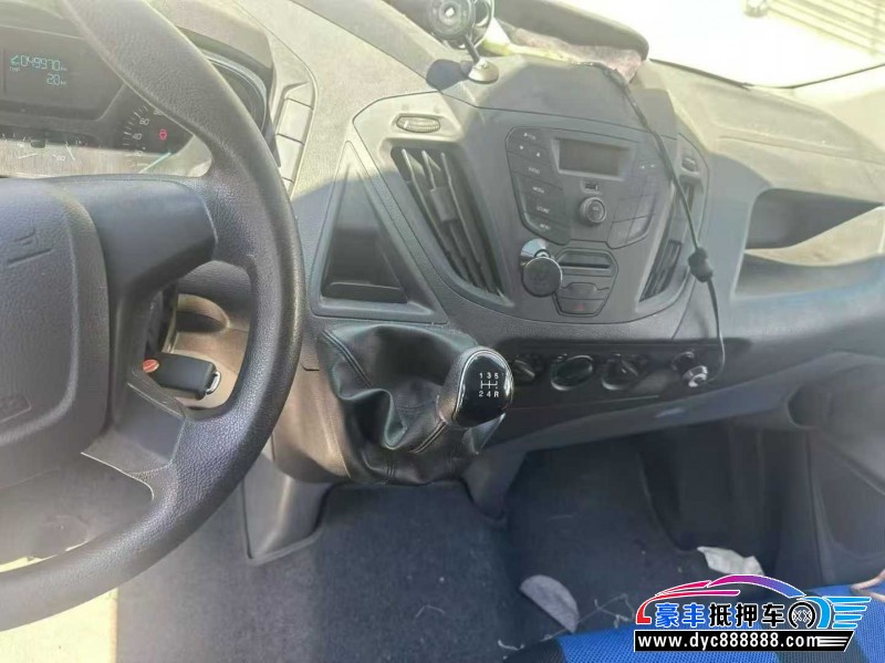 21年福特全顺轿车抵押车出售