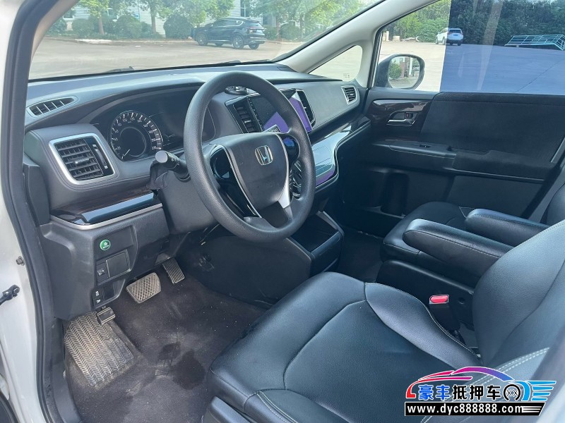 21年本田奥德赛轿车抵押车出售