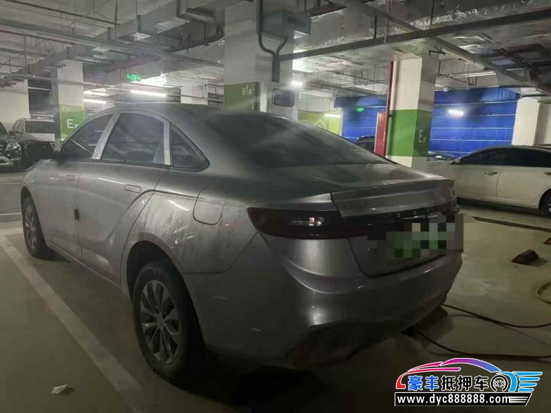 23年吉利几何轿车抵押车出售