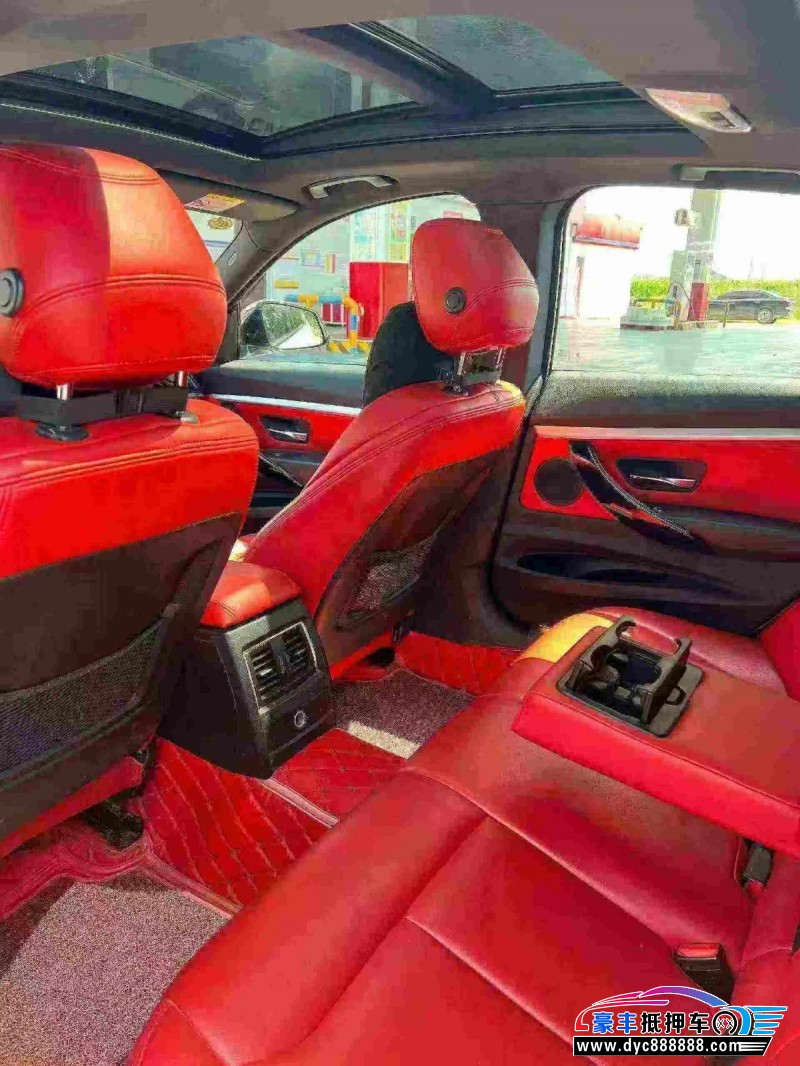 20年宝马3系轿车抵押车出售