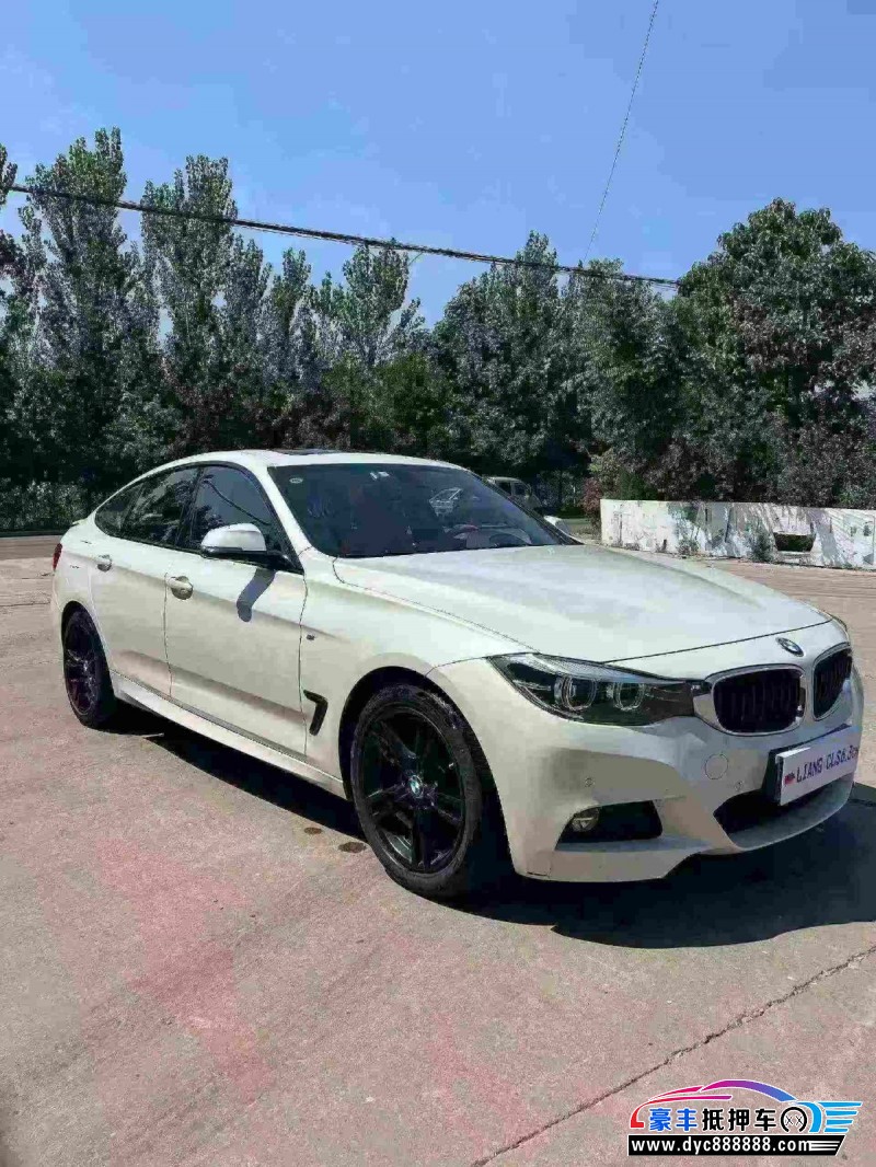 20年宝马3系轿车抵押车出售