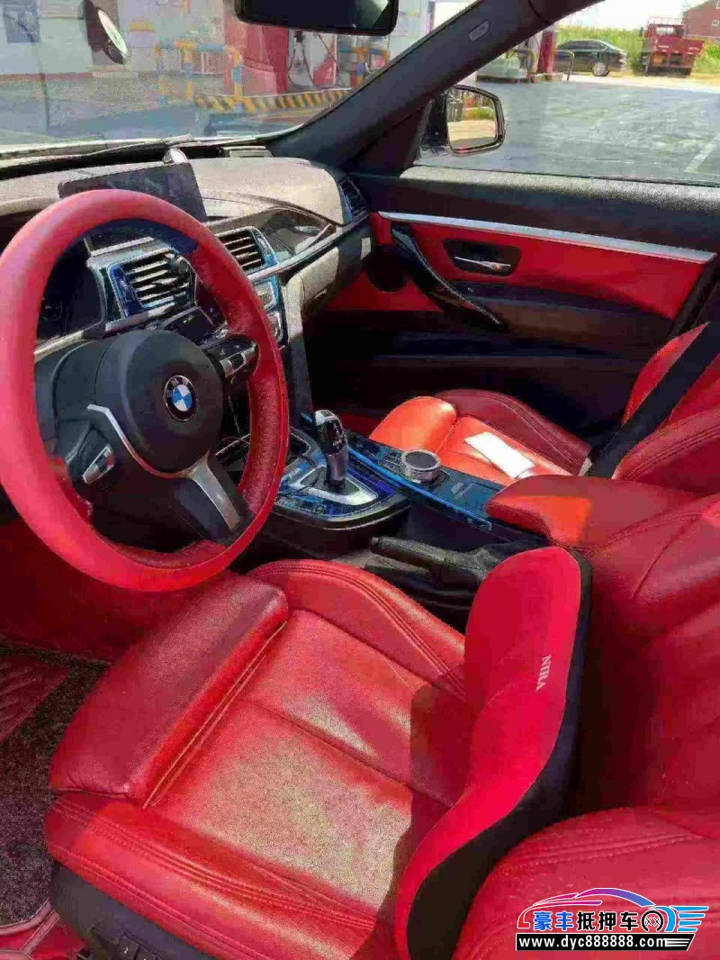 20年宝马3系轿车抵押车出售