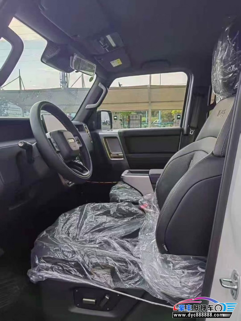 25年奇瑞爱卡轿车抵押车出售