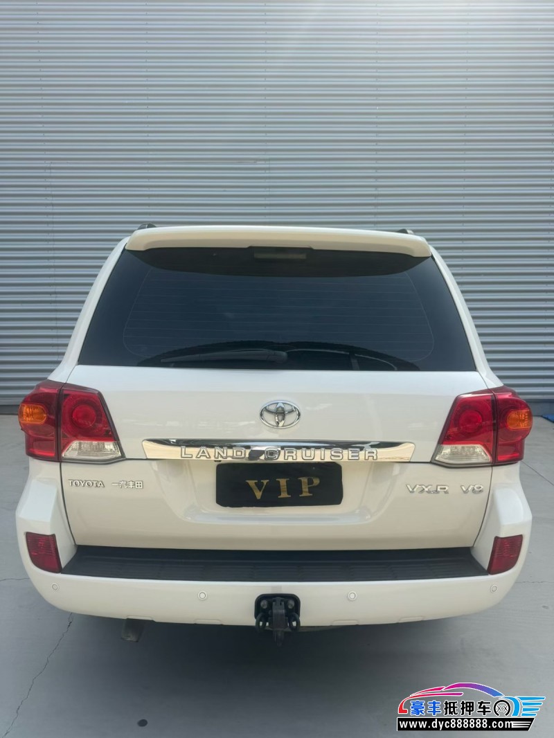 19年丰田兰德酷路泽（陆巡）轿车抵押车出售