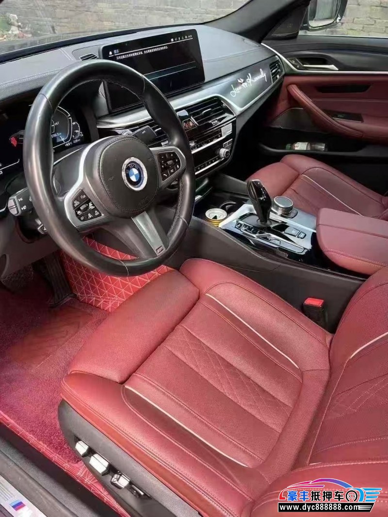 23年宝马5系轿车抵押车出售