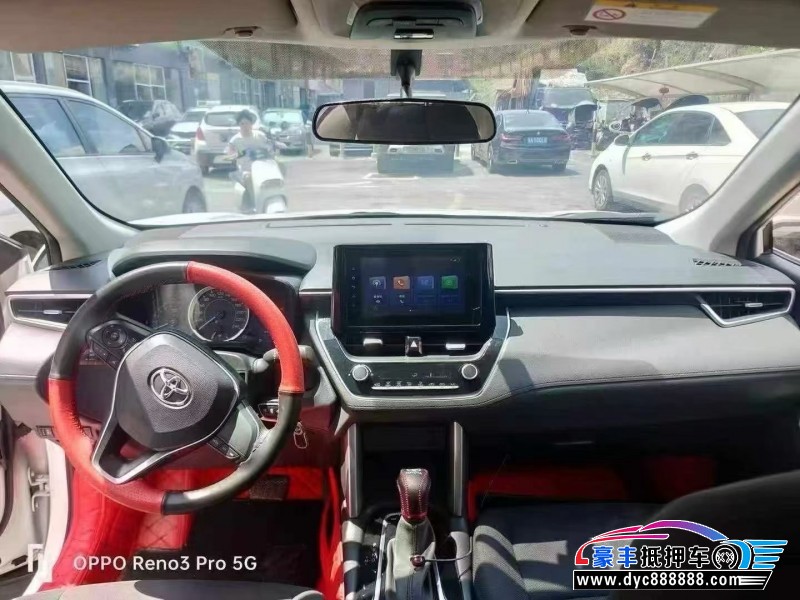 22年丰田锋兰达轿车抵押车出售