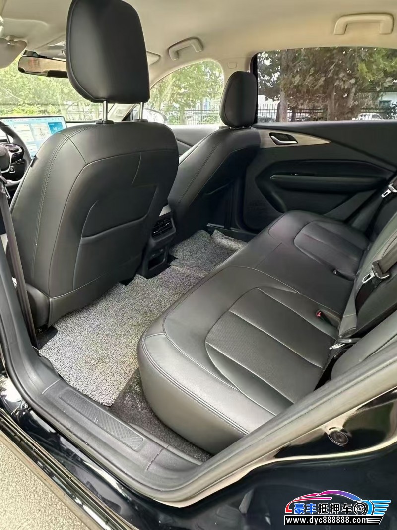 24年五菱星光轿车抵押车出售