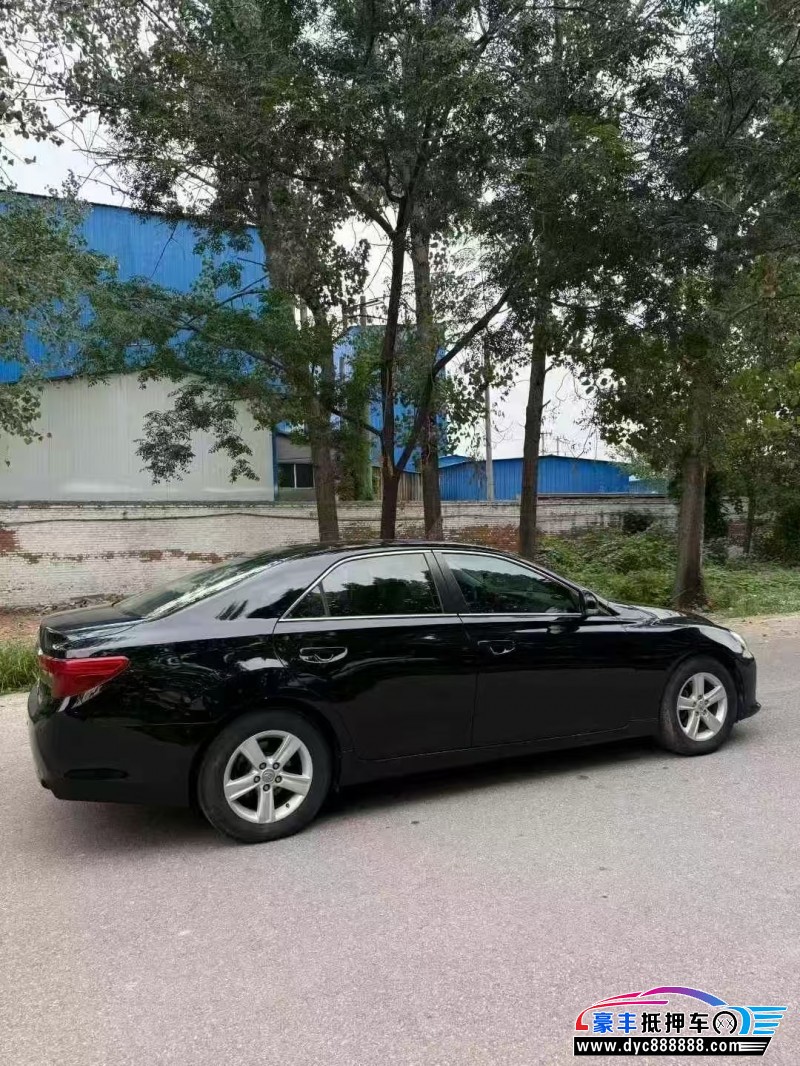 14年丰田锐志轿车抵押车出售