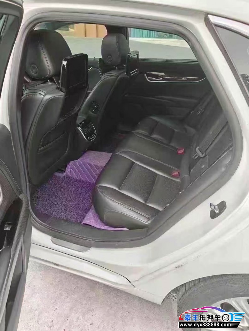 16年凯迪拉克XTS轿车抵押车出售