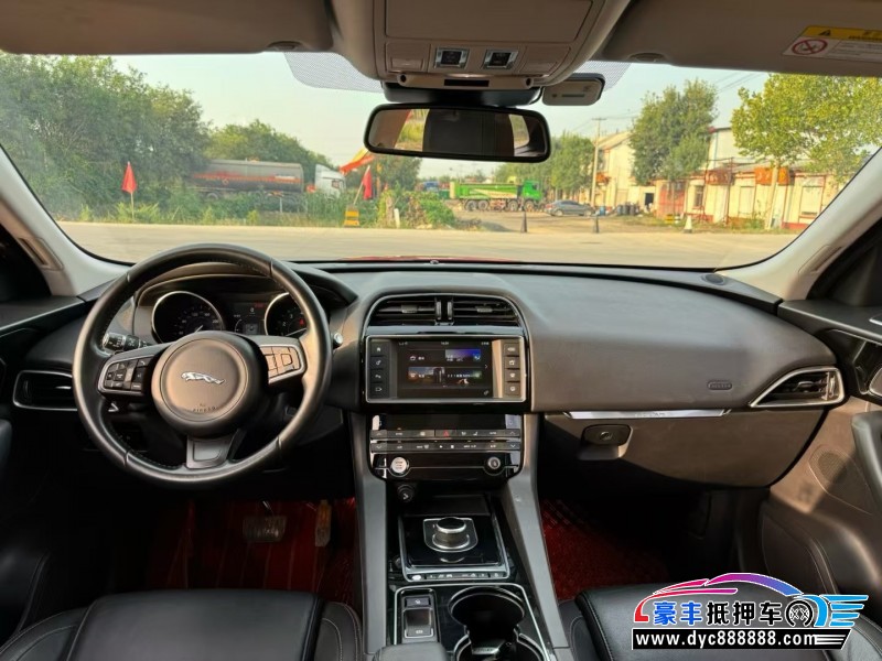 17年捷豹F-PACE轿车抵押车出售