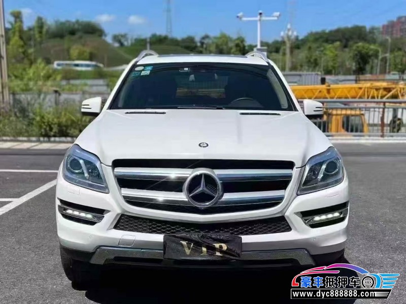 16年奔驰GLS轿车抵押车出售