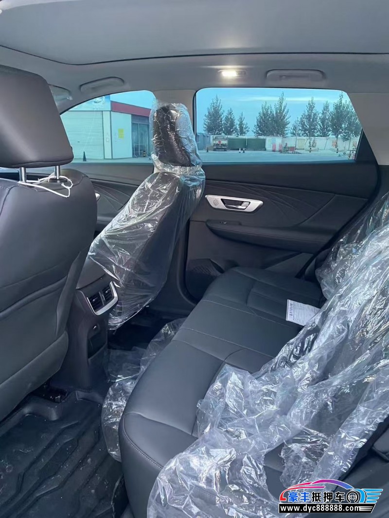 23年东风风神皓极轿车抵押车出售