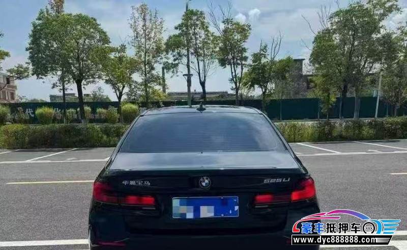 21年宝马5系轿车抵押车出售
