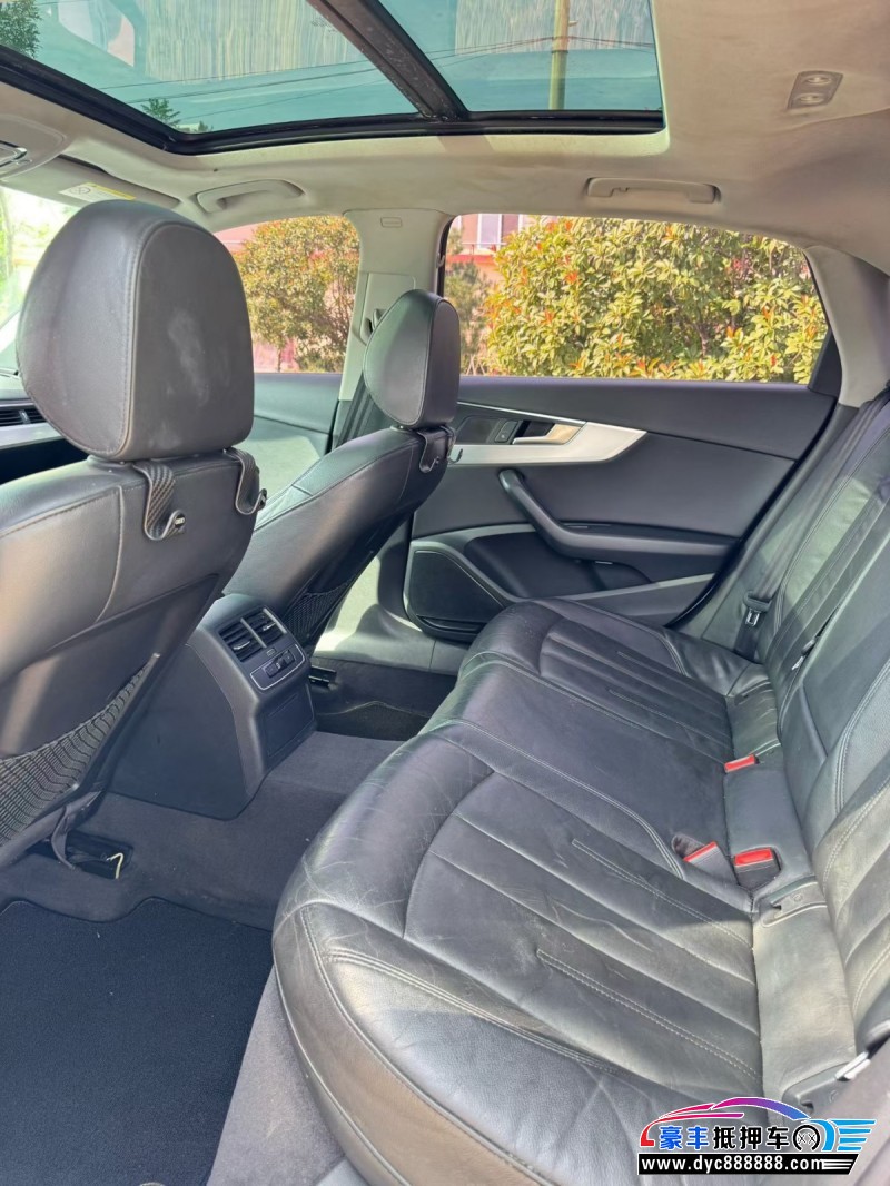 18年奥迪A4L轿车抵押车出售