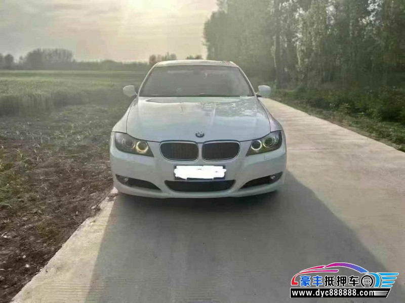 12年宝马3系轿车抵押车出售