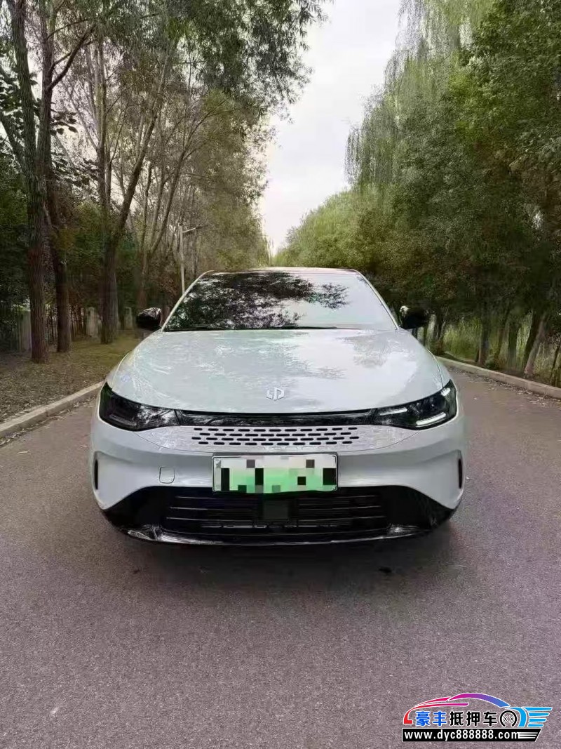 24年零跑c01轿车抵押车出售