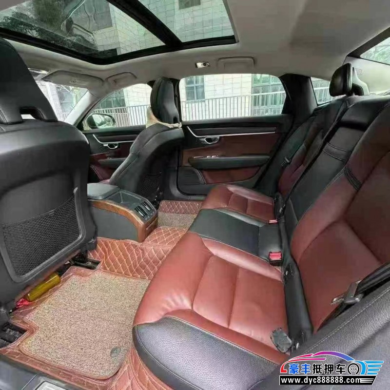 18年沃尔沃S90轿车抵押车出售