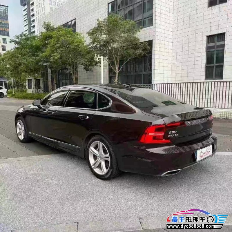 18年沃尔沃S90轿车抵押车出售