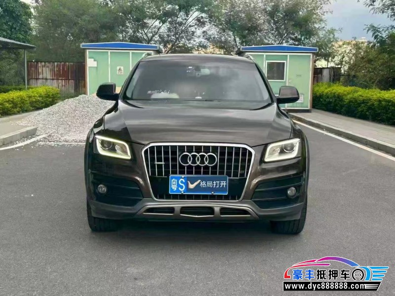 18年奥迪Q5轿车抵押车出售