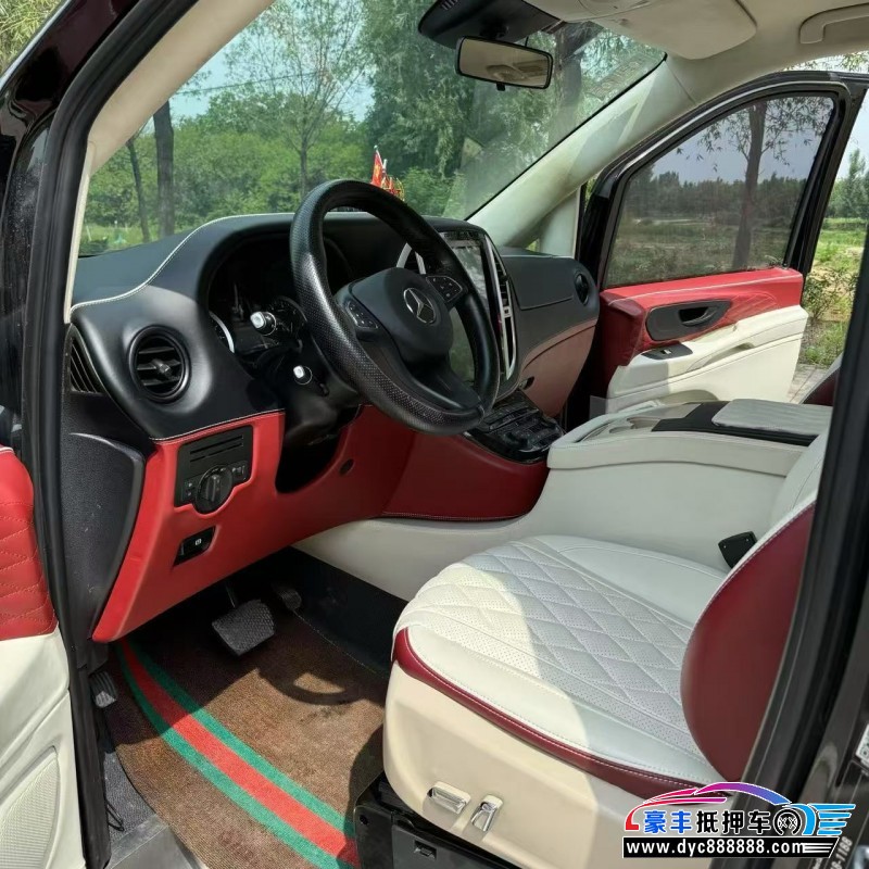 20年奔驰威霆MPV抵押车出售
