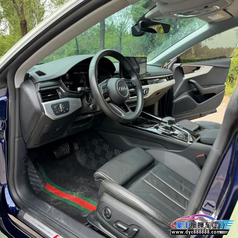 22年奥迪A5轿车抵押车出售