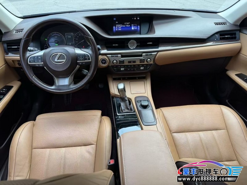 16年雷克萨斯ES轿车抵押车出售