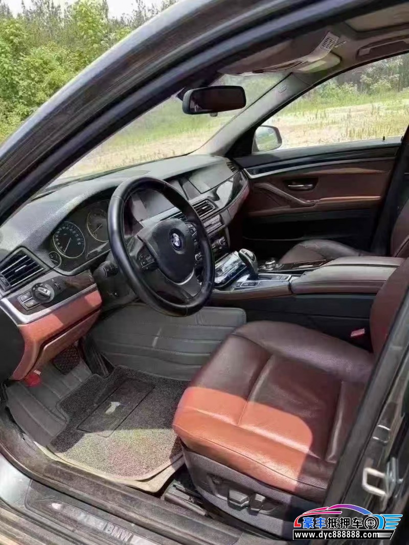 13年宝马5系轿车抵押车出售