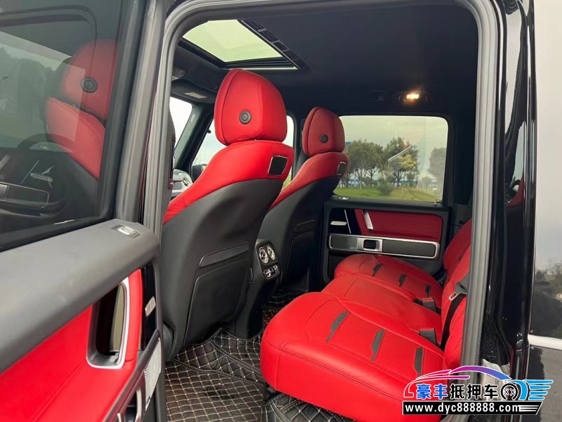 23年奔驰G轿车抵押车出售