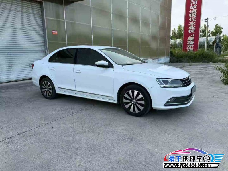 19年大众速腾轿车抵押车出售