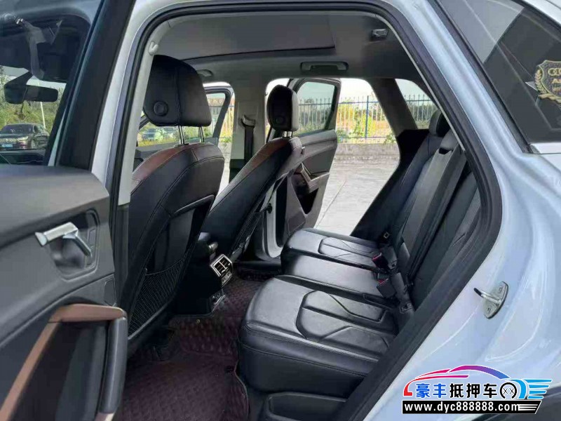 21年奥迪Q3轿车抵押车出售