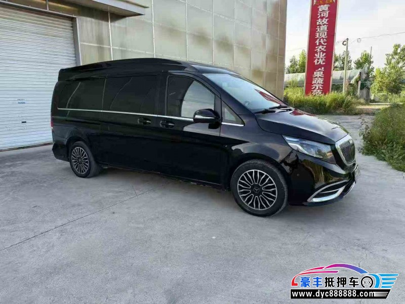 21年奔驰V轿车抵押车出售