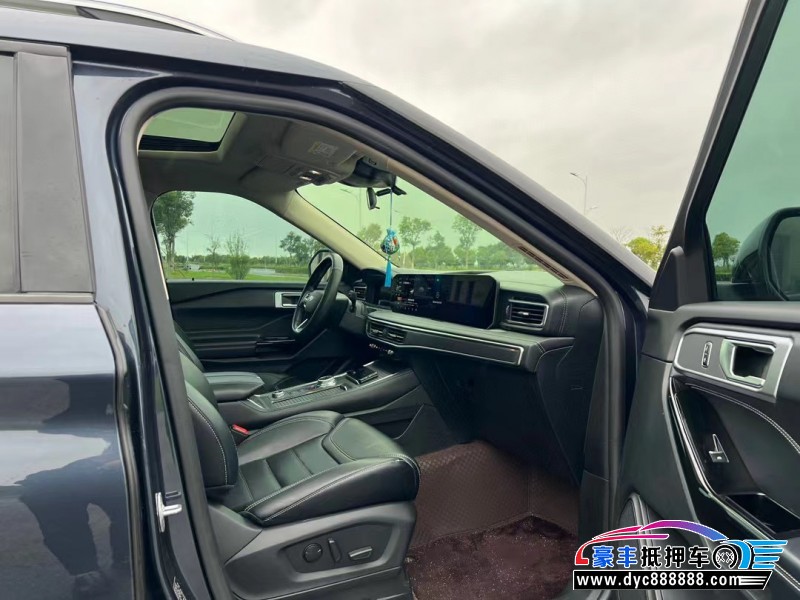 24年福特探险者轿车抵押车出售