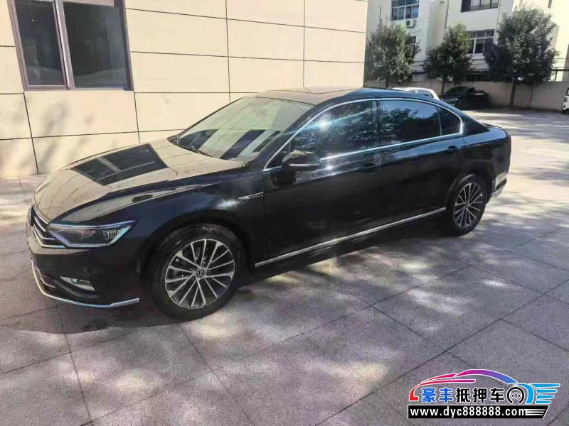 21年大众迈腾轿车抵押车出售