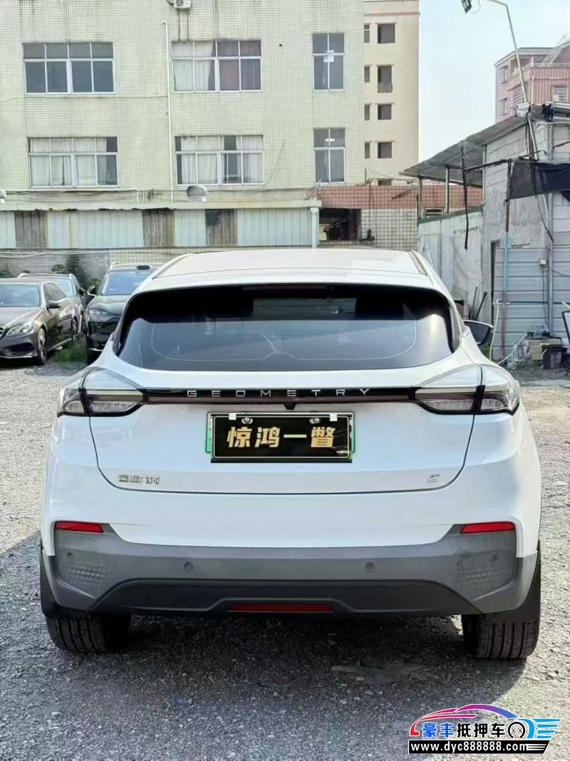 23年吉利几何轿车抵押车出售