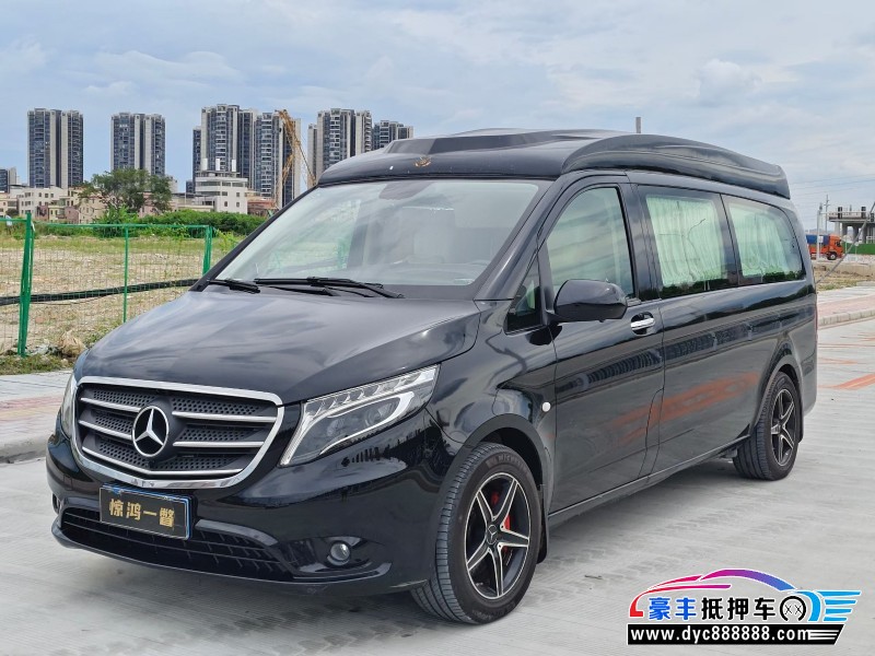 19年奔驰威霆轿车抵押车出售