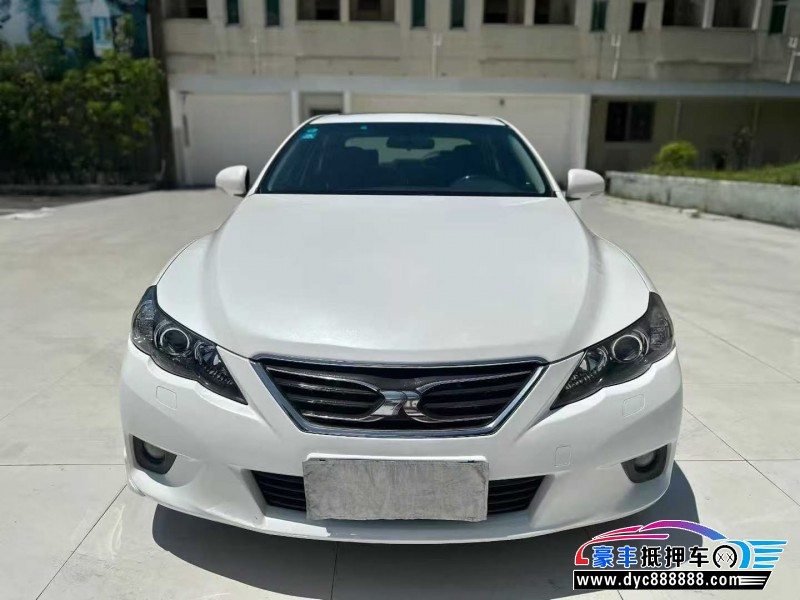 13年丰田锐志轿车抵押车出售